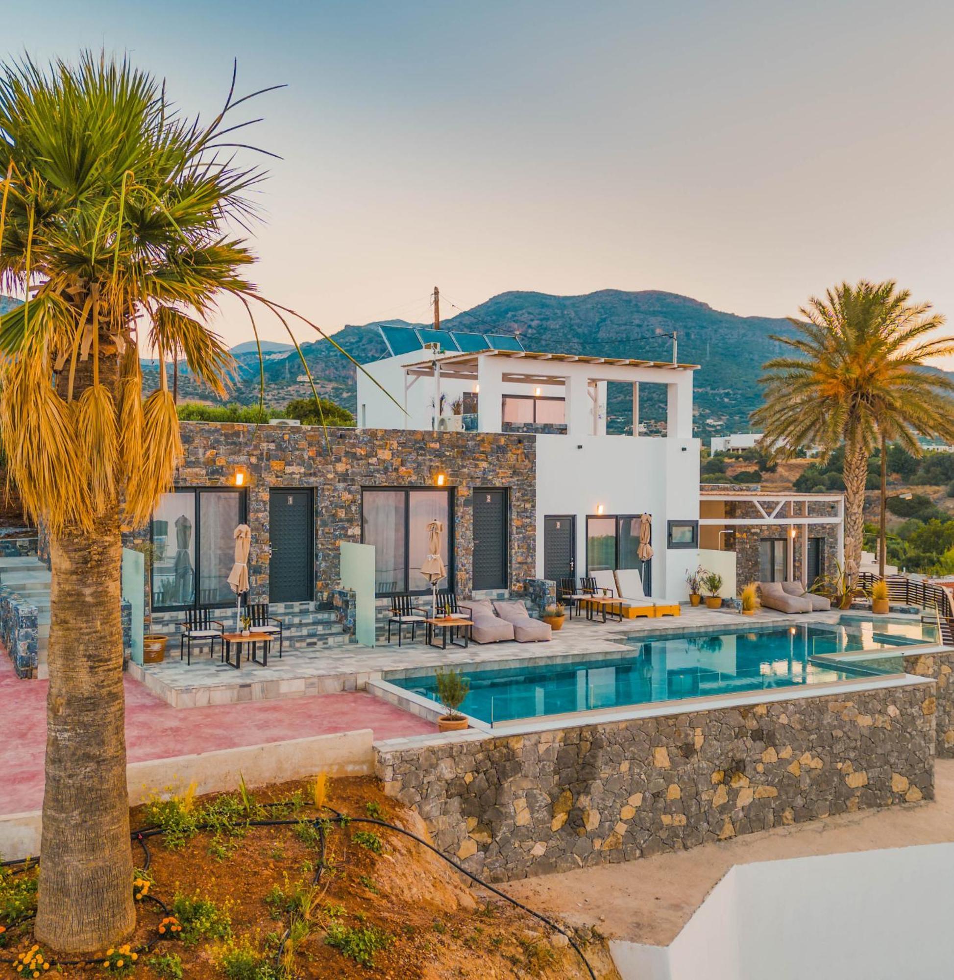 Plakakia Luxury Apartments Makrýgialos Exteriör bild